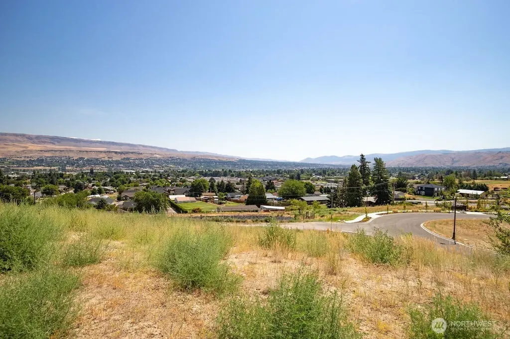 0 Lot 11 Ridgefield Way Wenatchee WA 98801