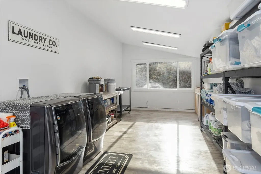 733 Fox Drive Fox Island WA 98333