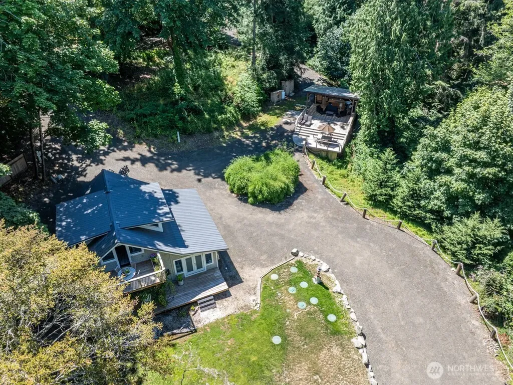 733 Fox Drive Fox Island WA 98333