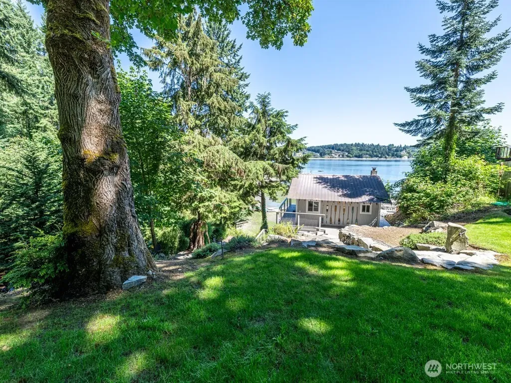 733 Fox Drive Fox Island WA 98333