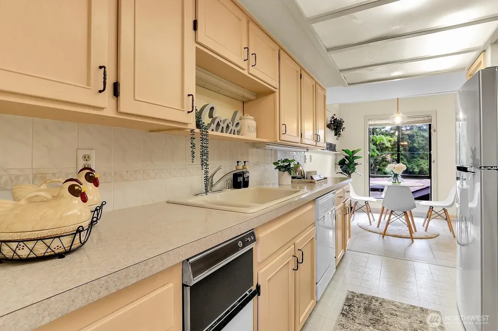 1541 NE 143rd Street Seattle WA 98125