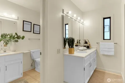 1541 NE 143rd Street Seattle WA 98125
