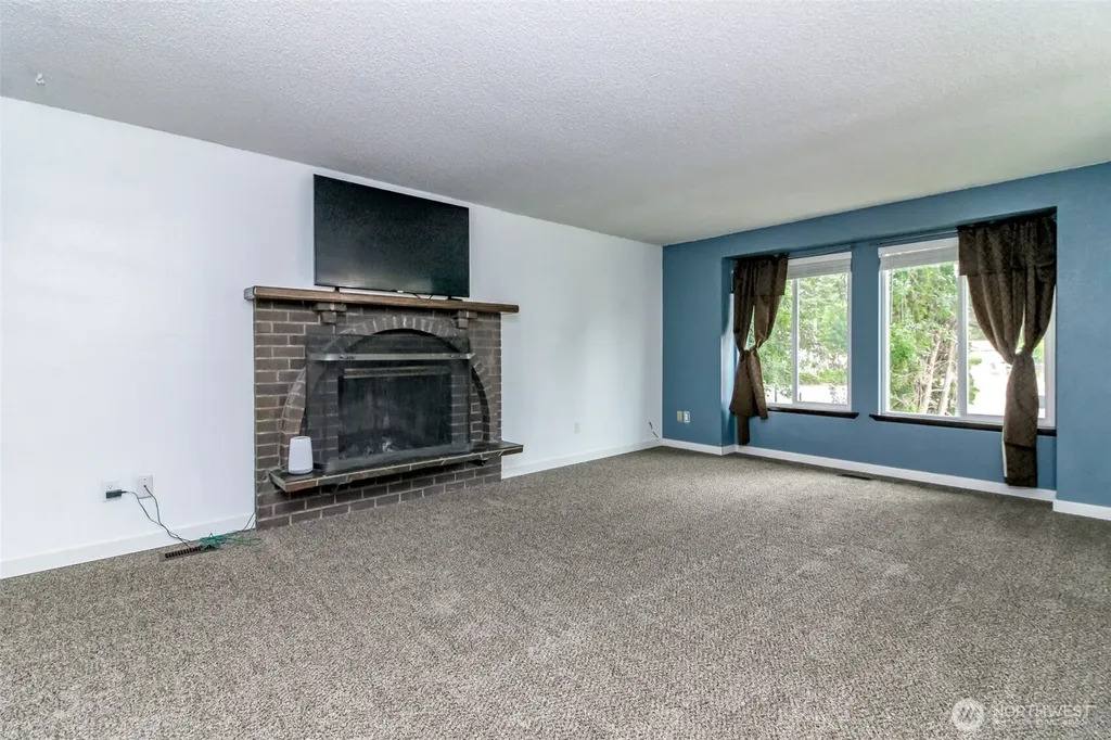 416 142nd Street Ct S Tacoma WA 98444