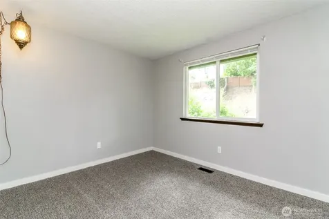 416 142nd Street Ct S Tacoma WA 98444