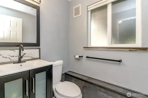 416 142nd Street Ct S Tacoma WA 98444