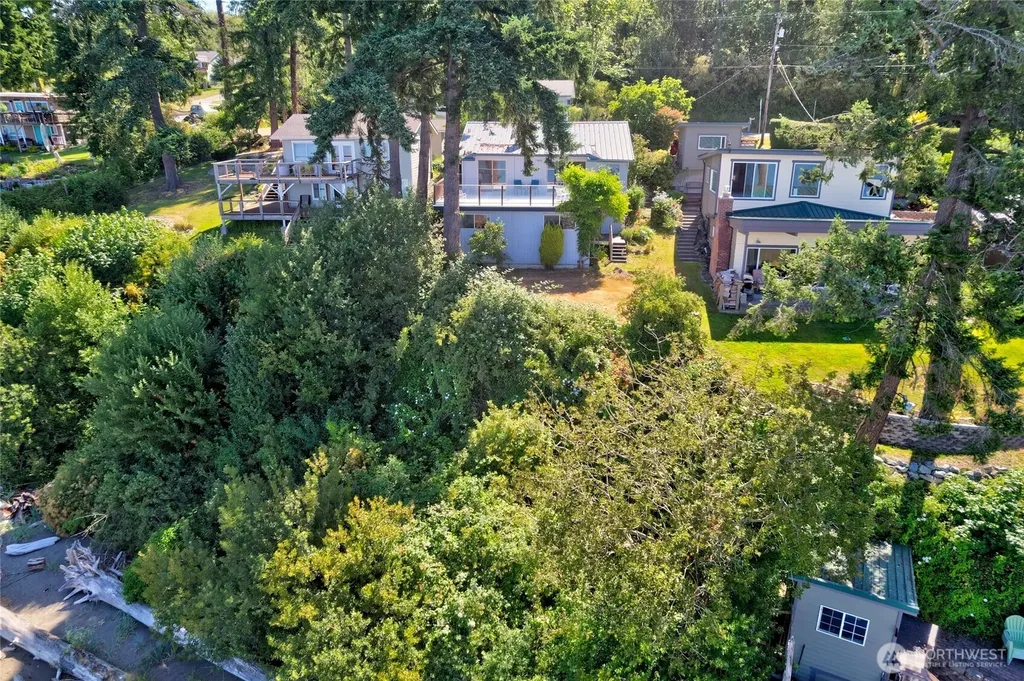 19904 Soundview Drive NW Stanwood WA 98292