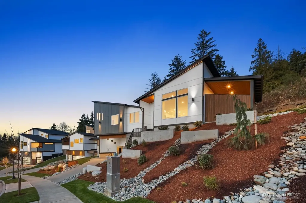 4368 Joyce Court SE Auburn WA 98092