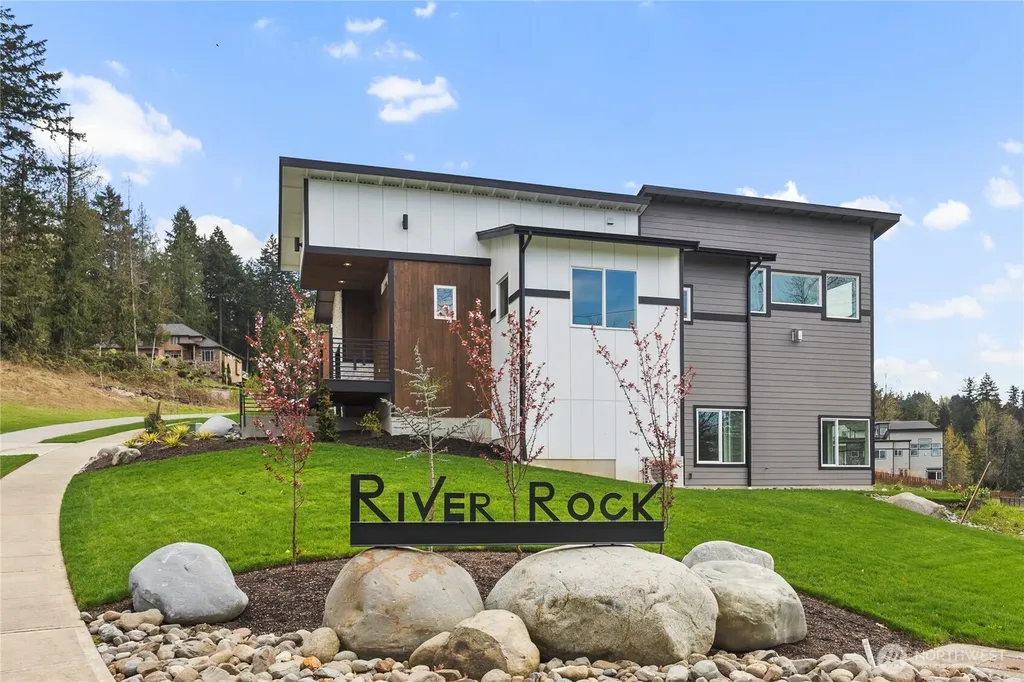 4368 Joyce Court SE Auburn WA 98092