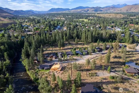 615 Pine Loop Winthrop WA 98862