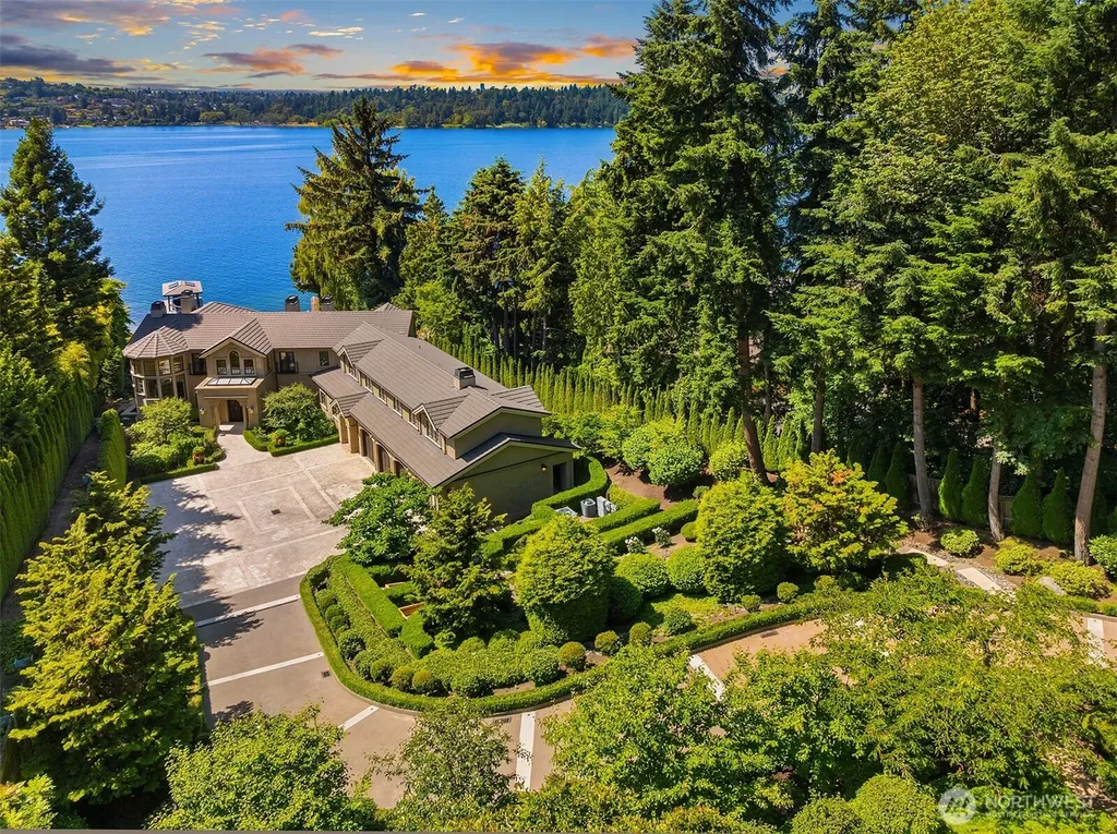 Mercer Island WA 98040
