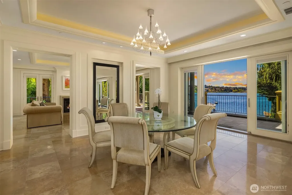 Mercer Island WA 98040