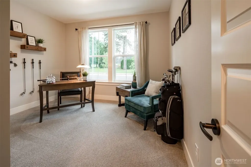 5682 Thornhill Avenue SW Port Orchard WA 98367