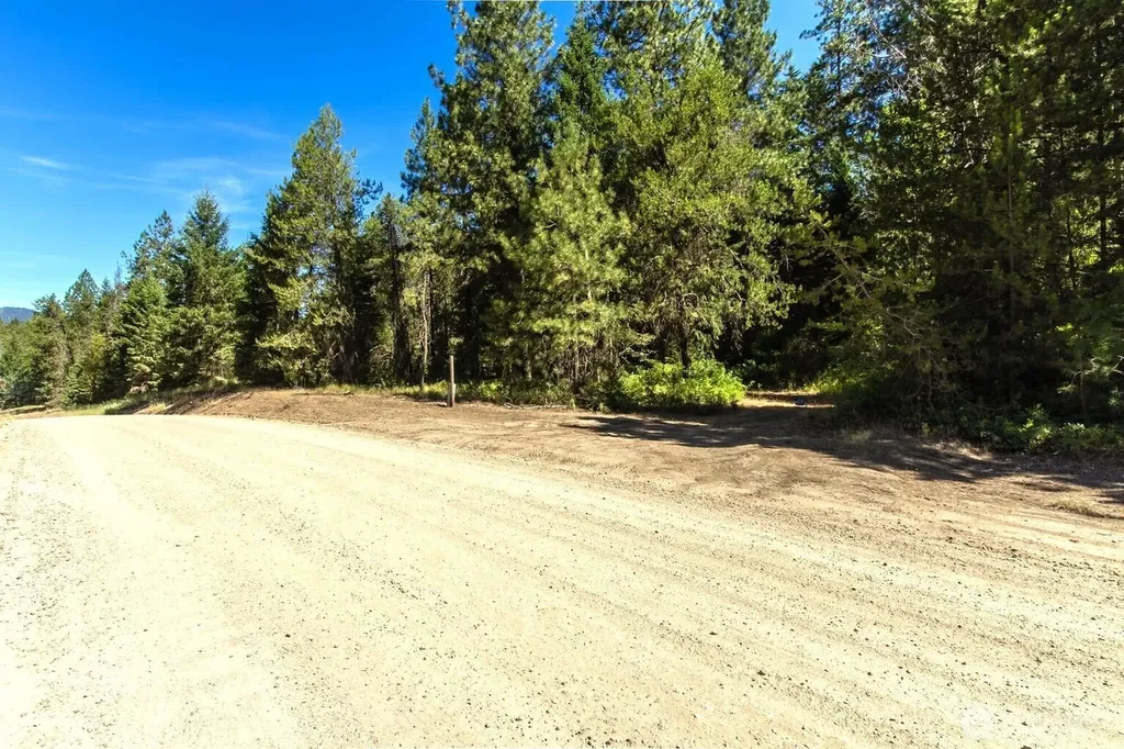 2443 Eagle Lambert Road Chewelah WA 99109