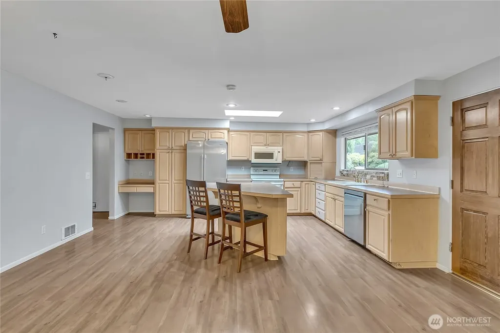 3409 99th Avenue E Edgewood WA 98371
