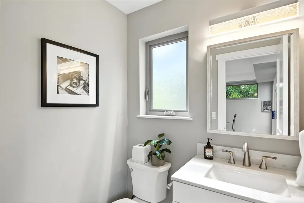 8221 S 121st Street Seattle WA 98178