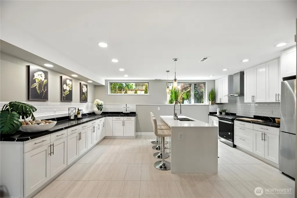 8221 S 121st Street Seattle WA 98178