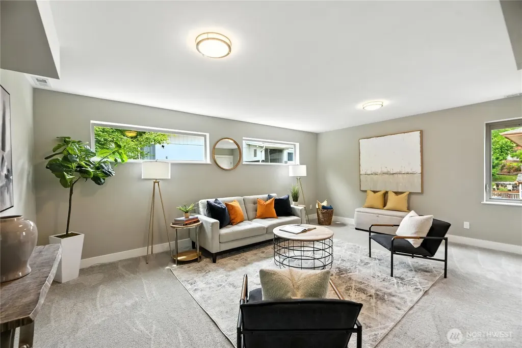 8221 S 121st Street Seattle WA 98178