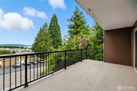 8221 S 121st Street Seattle WA 98178