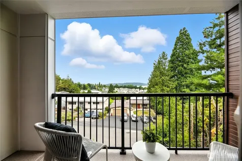 8221 S 121st Street Seattle WA 98178