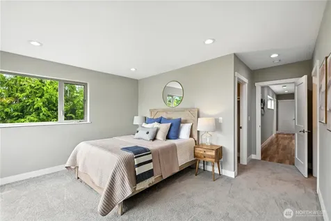 8221 S 121st Street Seattle WA 98178