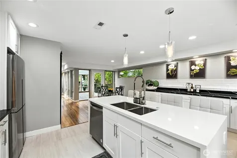 8221 S 121st Street Seattle WA 98178