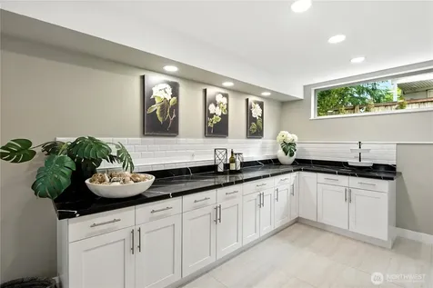 8221 S 121st Street Seattle WA 98178