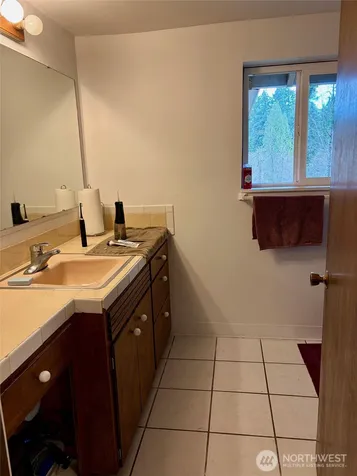 18612 51st Avenue SE Bothell WA 98012