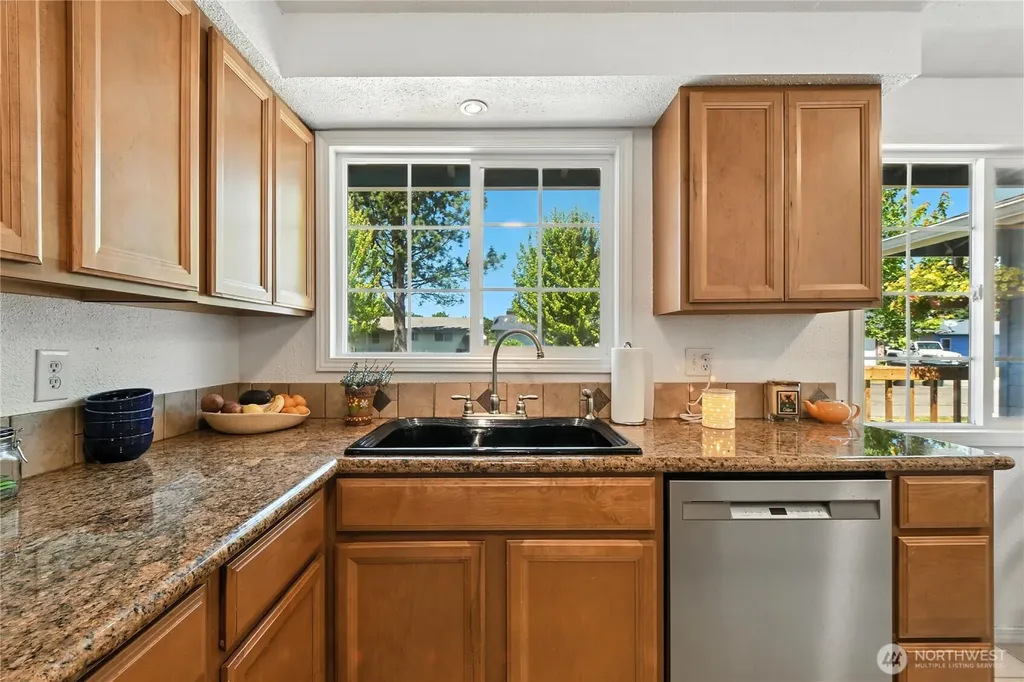 2102 35th Avenue Longview WA 98632