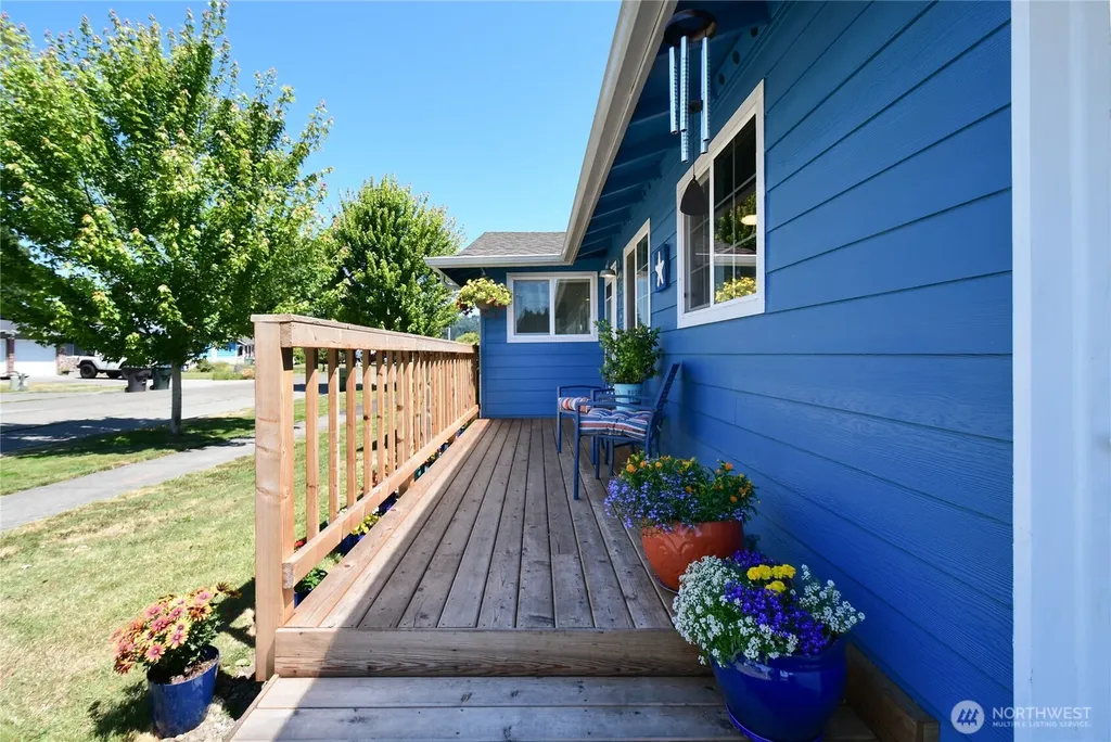 2102 35th Avenue Longview WA 98632