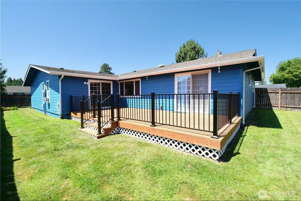 2102 35th Avenue Longview WA 98632