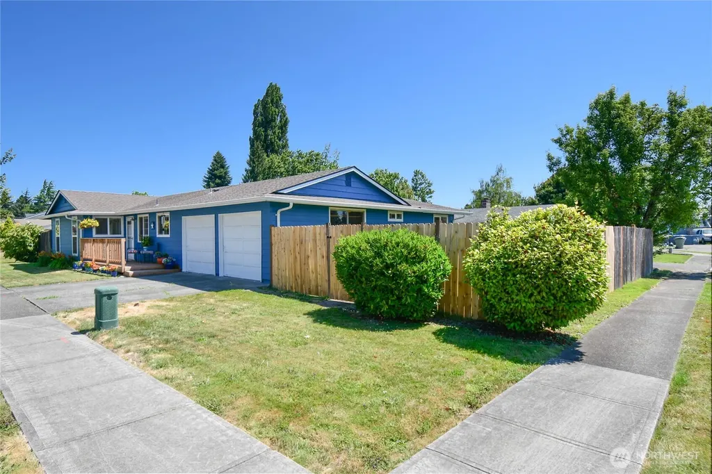 2102 35th Avenue Longview WA 98632