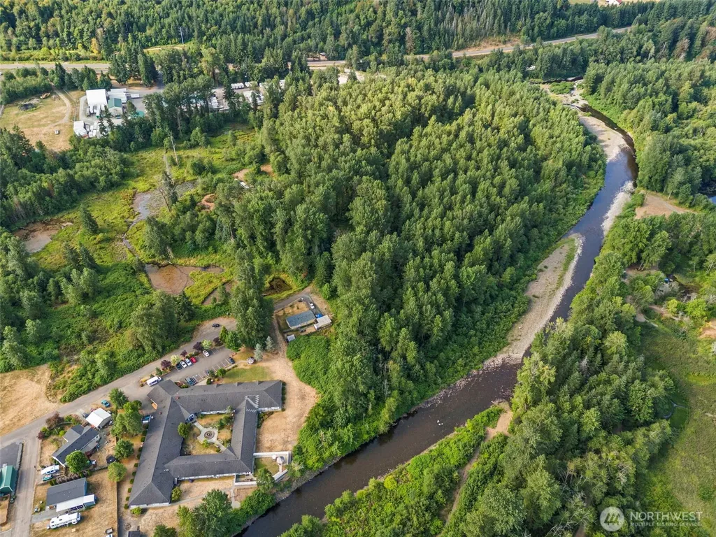 841 W Main Morton WA 98356