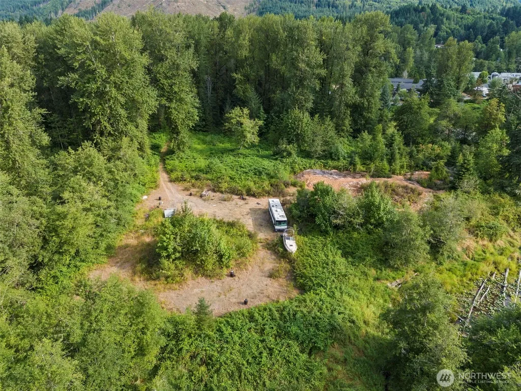 841 W Main Morton WA 98356