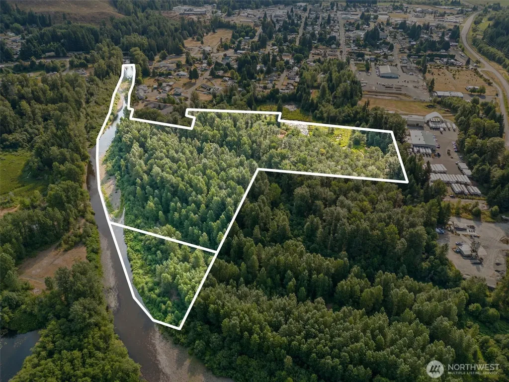 841 W Main Morton WA 98356