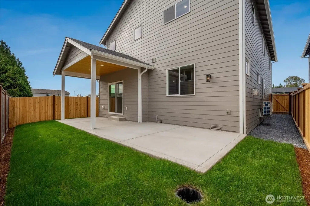 17851 26th Drive NE Marysville WA 98271