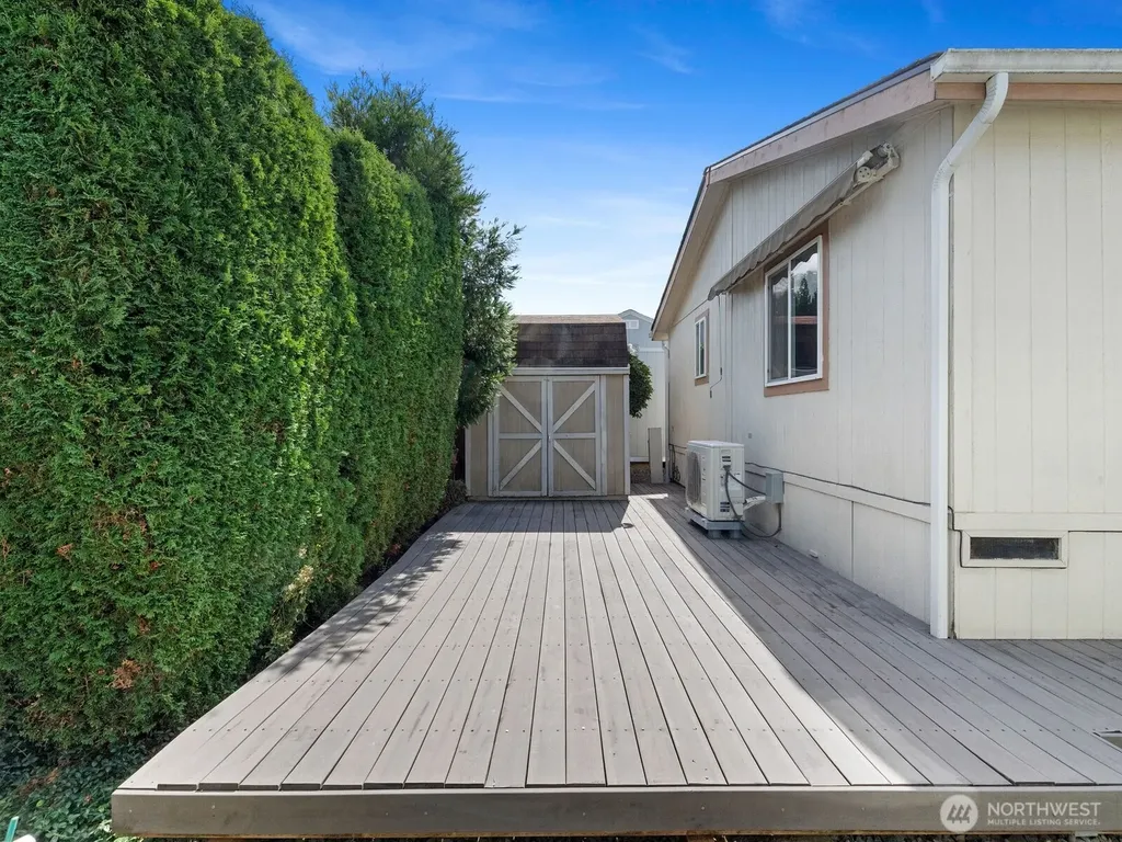 23825 15th Avenue SE Bothell WA 98021