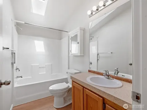 23825 15th Avenue SE Bothell WA 98021