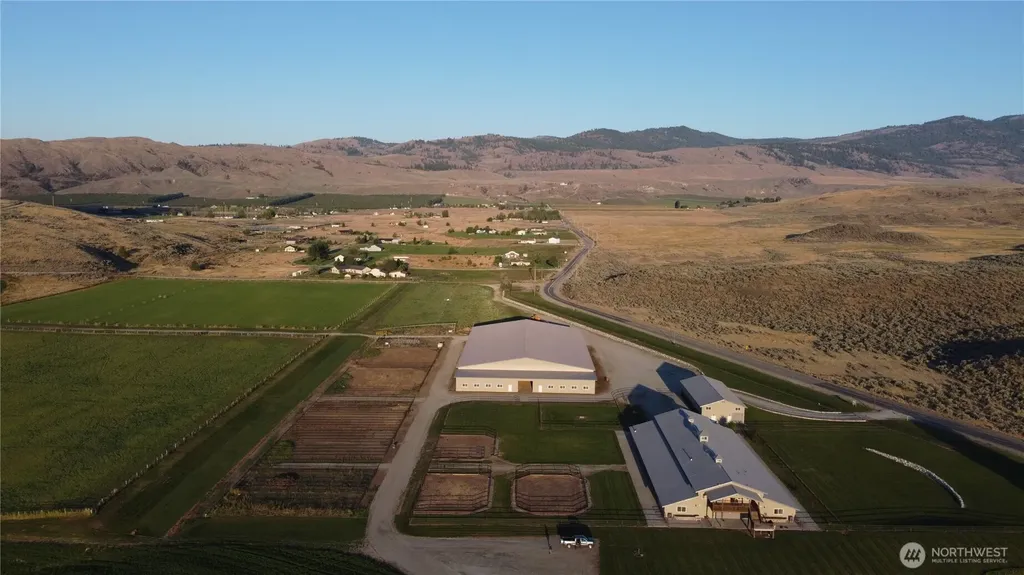2034 Pine Creek Road Tonasket WA 98855