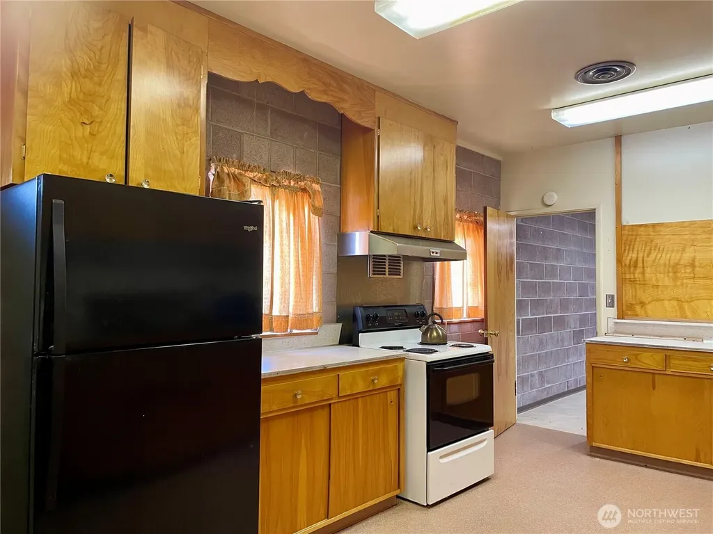 138 Range Street Hartline WA 99135