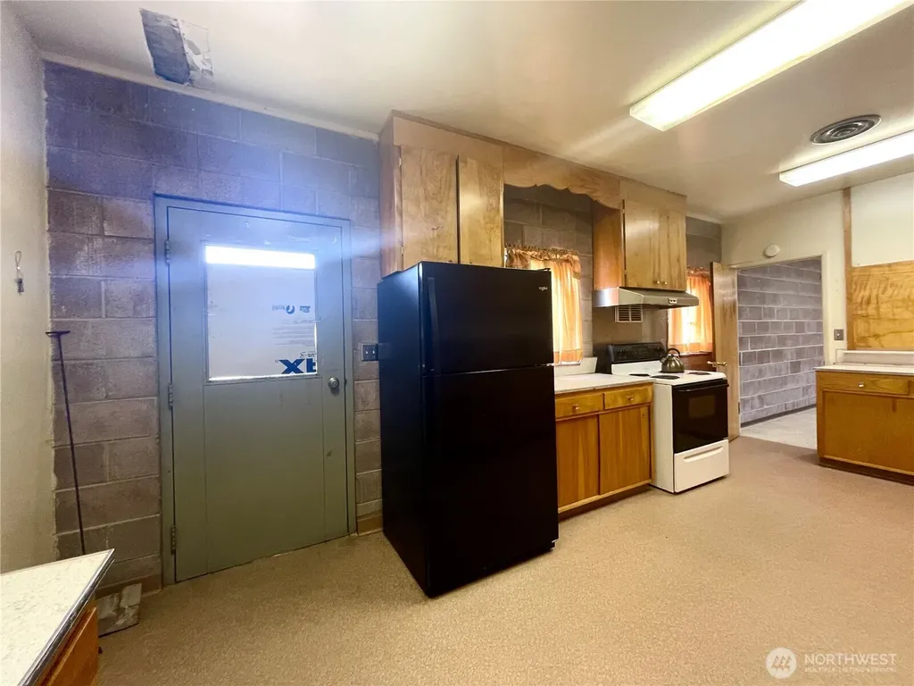138 Range Street Hartline WA 99135