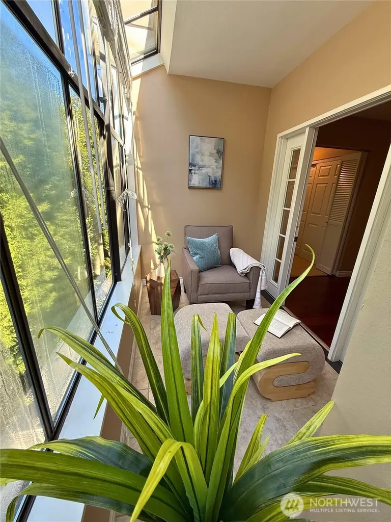 7600 SE 29th Street Mercer Island WA 98040