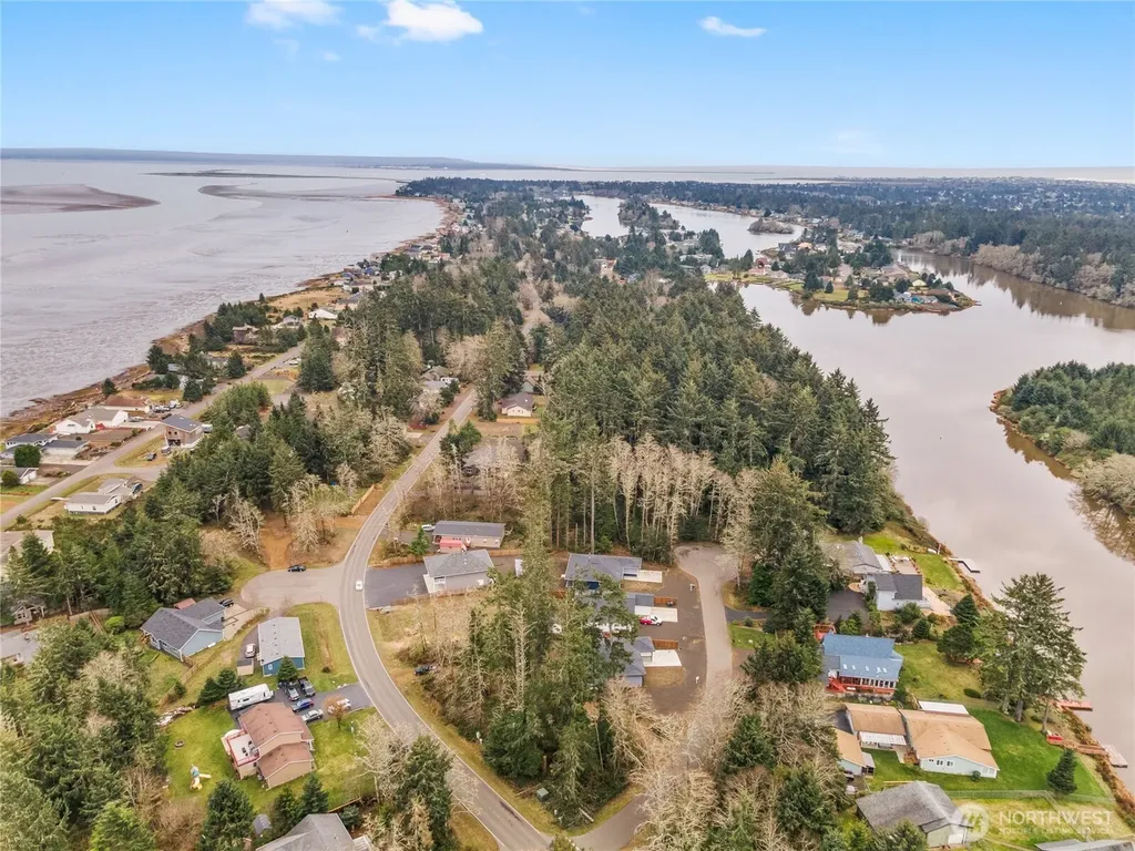 107 Duck Lake Drive SE Ocean Shores WA 98569
