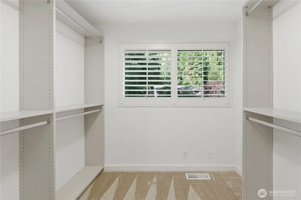 20911 30th Drive SE Bothell WA 98021