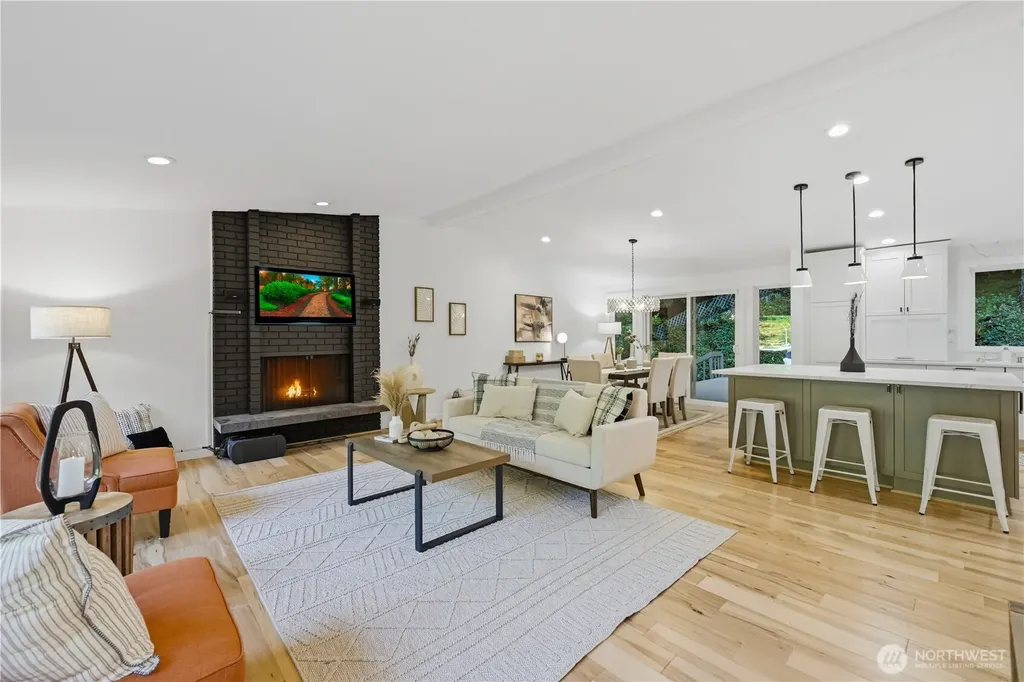 20911 30th Drive SE Bothell WA 98021