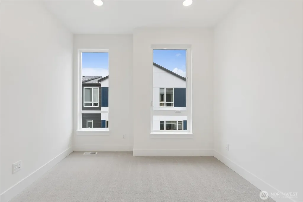 12207 137th Place NE Redmond WA 98052