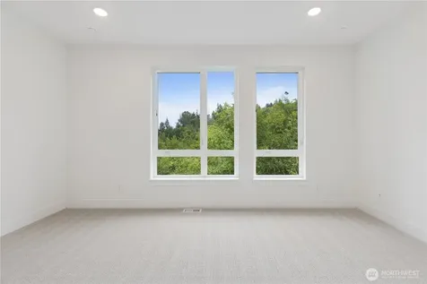 12207 137th Place NE Redmond WA 98052