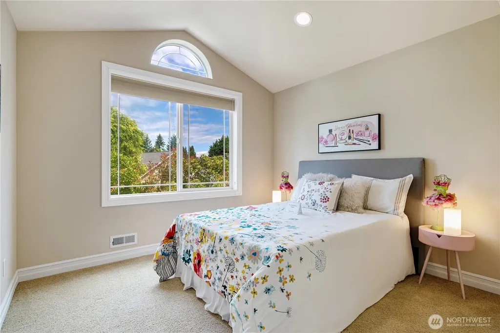 15025 SE 43rd Street Bellevue WA 98006