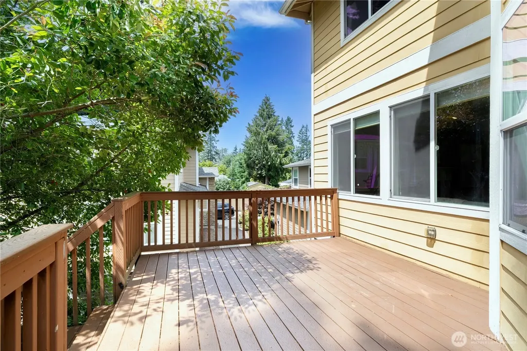 15025 SE 43rd Street Bellevue WA 98006