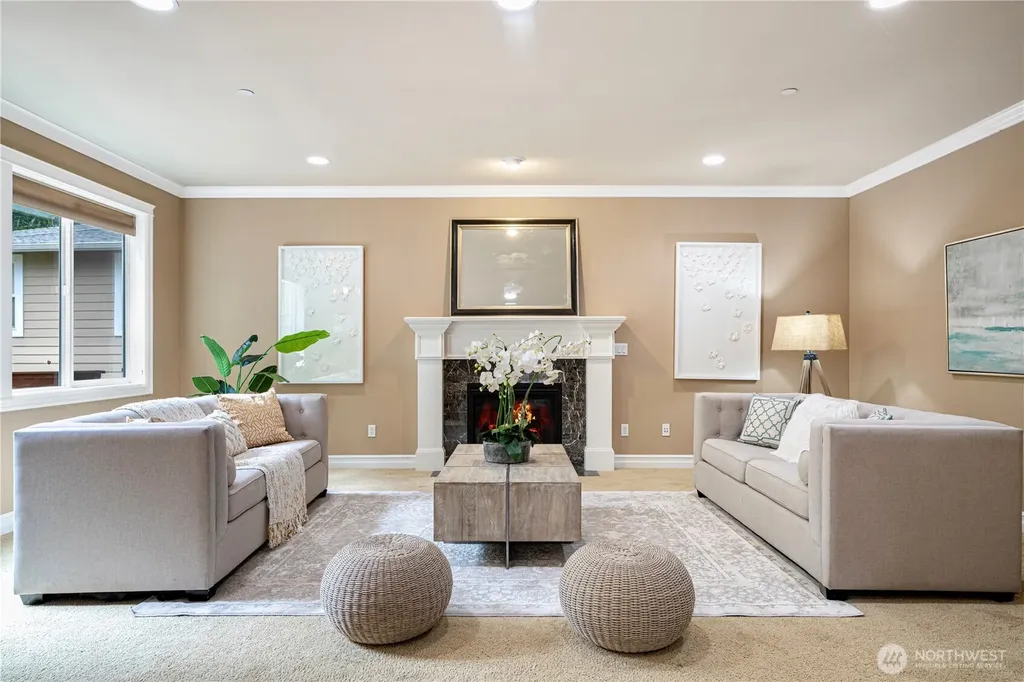 15025 SE 43rd Street Bellevue WA 98006