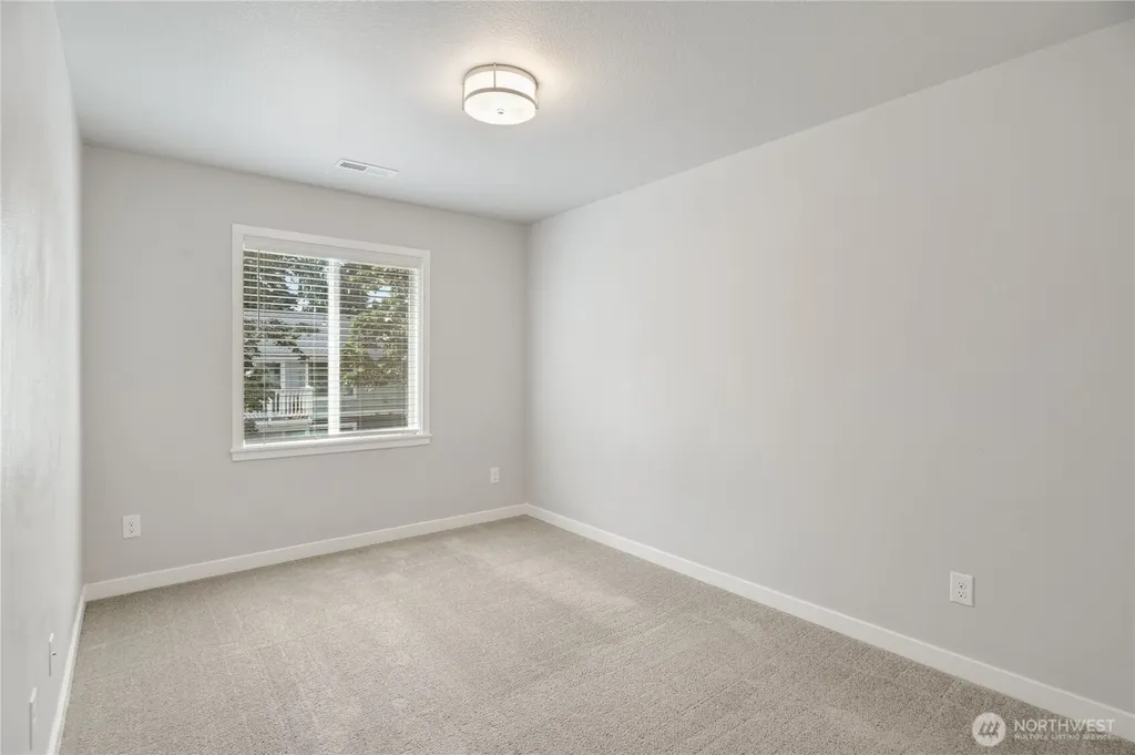 12021 SE 5th Vancouver WA 98683